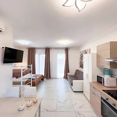 Lägenhet New Vibrant In *