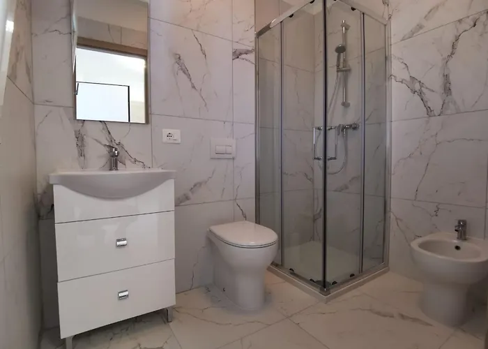 アパート New Vibrant In *