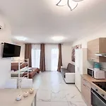 Apartment New Vibrant In *