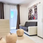 New Vibrant In * Бібіоне