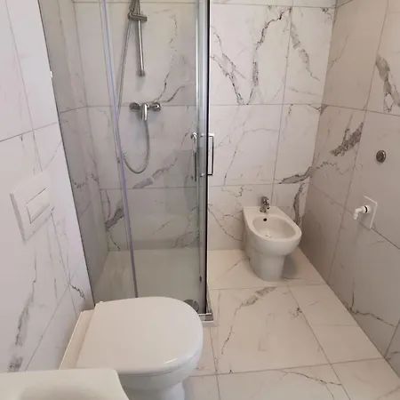 New Vibrant In Apartment Bibione