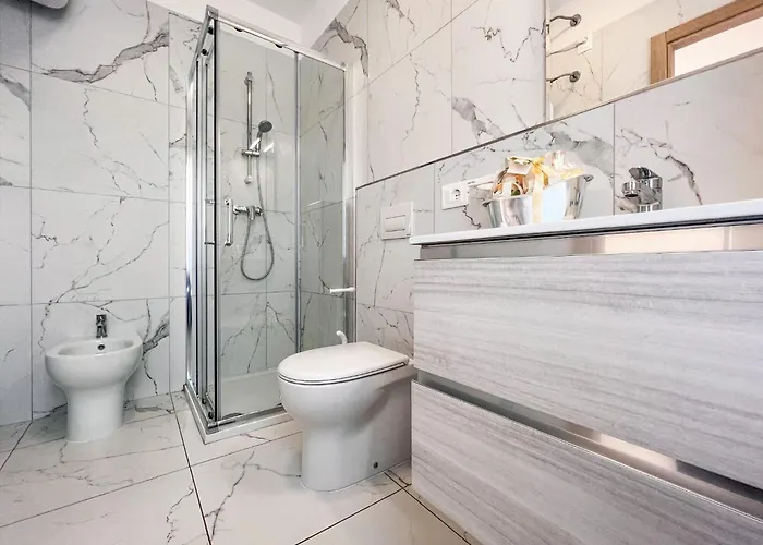 New Vibrant In Bibione